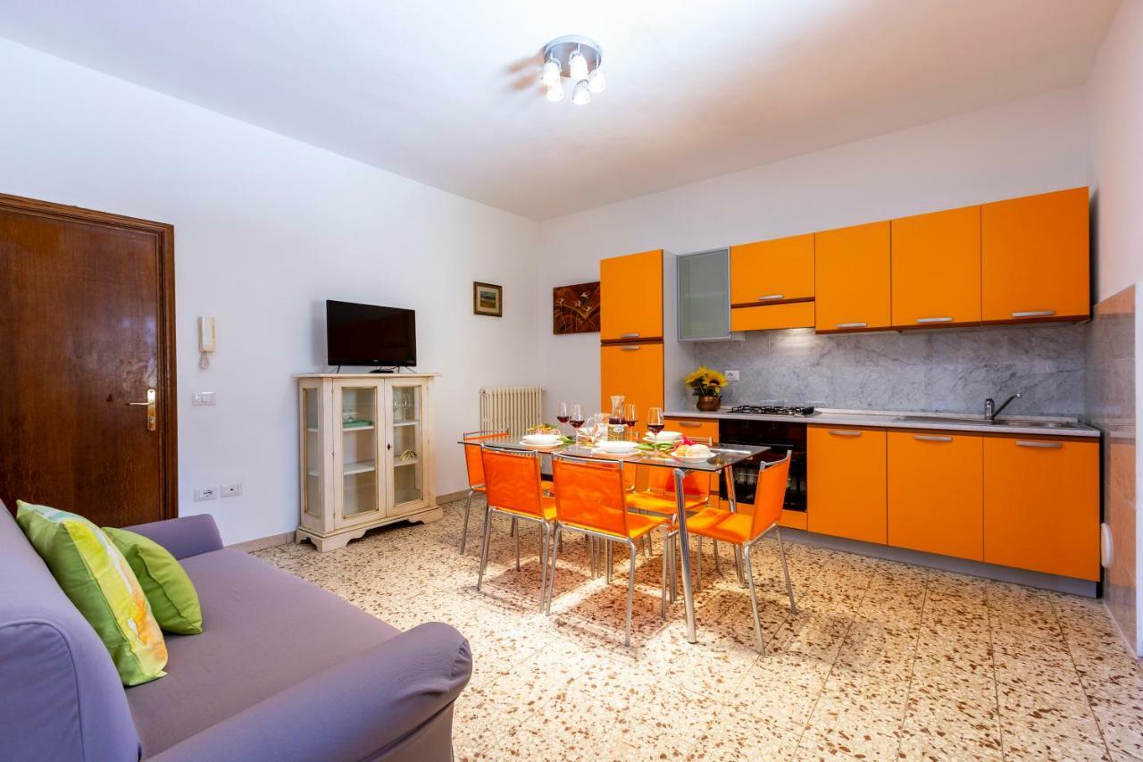 דירות Montecchio  Casa Donatella מראה חיצוני תמונה